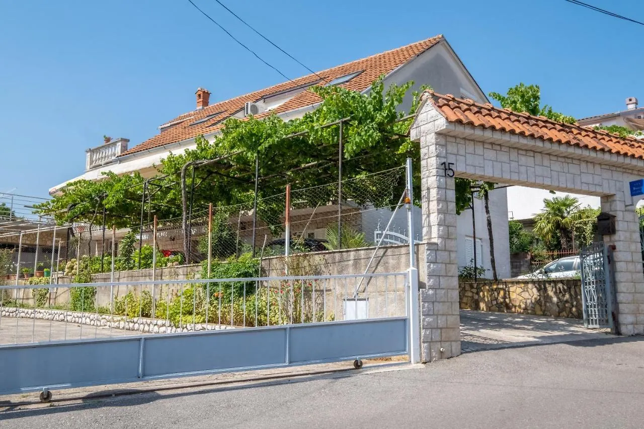 Apartman Lucija Crikvenica 0*,