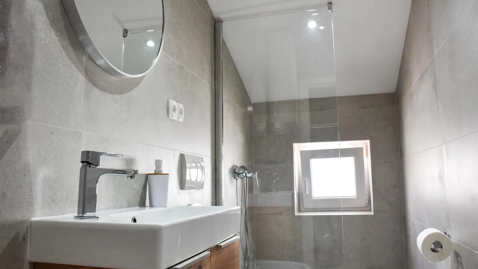 Apartman Lucija Crikvenica 0*,  Croatia